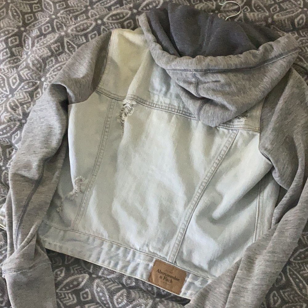 Jean jacket - Picture 4 of 4